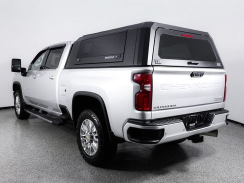 Used 2022 Chevrolet Silverado 3500 High Country w/ Z71 Off-Road Package AWD/4WD image 7