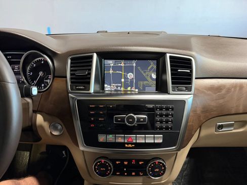 Used 2015 Mercedes-Benz ML 250 BlueTEC 4MATIC image 13