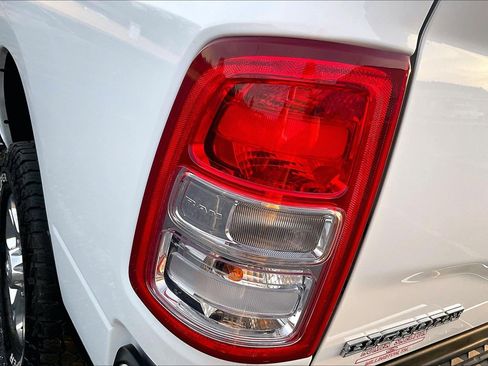 Used 2024 RAM 2500 Big Horn w/ Off Road Package image 24