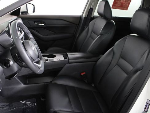 Certified 2022 Nissan Rogue SV w/ SV Premium Package FWD image 21