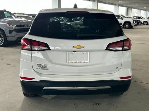 Used 2022 Chevrolet Equinox LT FWD image 4