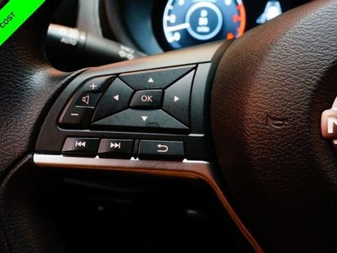 Certified 2024 Nissan Kicks SV image 23