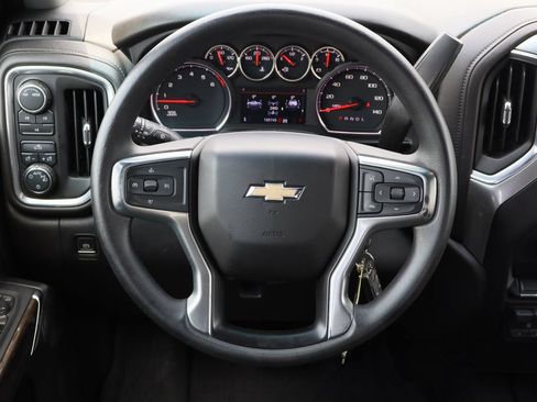 Used 2022 Chevrolet Silverado 2500 LT AWD/4WD image 14