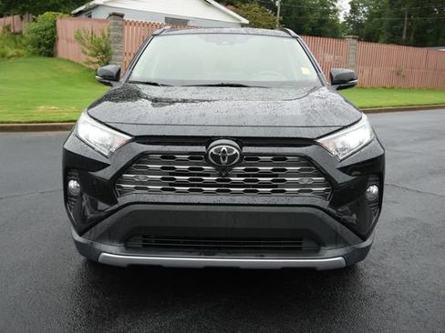 Used 2021 Toyota RAV4 Limited AWD/4WD image 2