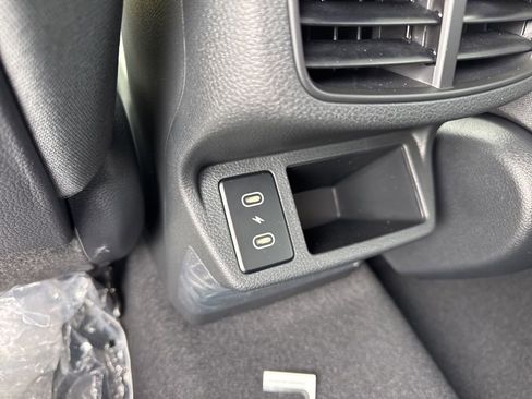 New 2026 Kia Seltos LX AWD/4WD image 8