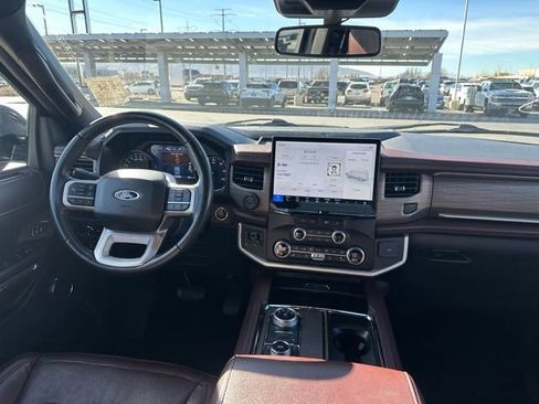 Used 2023 Ford Expedition Max Limited AWD/4WD image 16