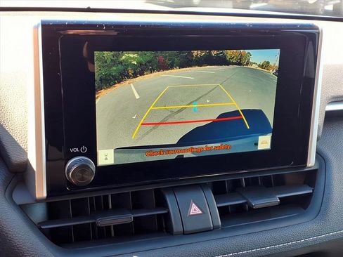 New 2025 Toyota RAV4 LE image 12