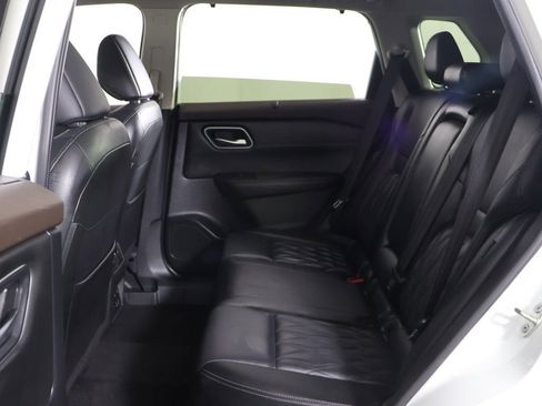 Used 2023 Nissan Rogue Platinum w/ Platinum Premium Package image 32