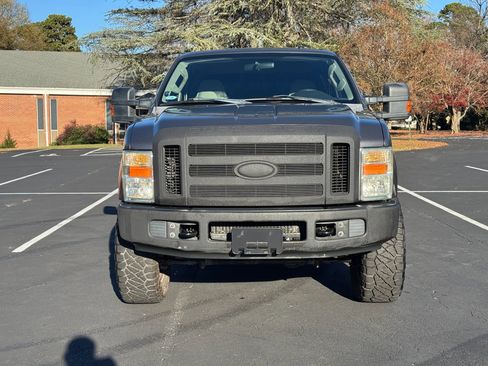 Used 2008 Ford F250 XLT image 3