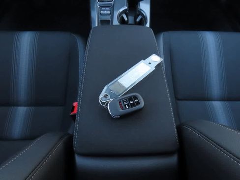 New 2026 Honda Civic Sport image 25