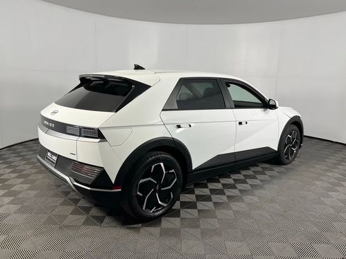 Used 2024 Hyundai Ioniq 5 SEL image 7