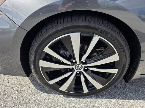 Used 2020 Nissan Altima 2.5 SR image 7