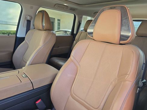 Certified 2025 INFINITI QX80 Sensory AWD/4WD image 25
