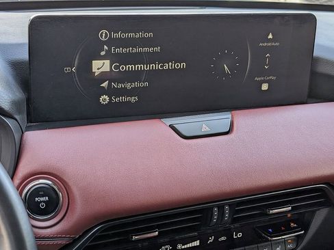 Certified 2025 MAZDA CX-70 Plug-In Hybrid w/ Premium Plus AWD/4WD image 32