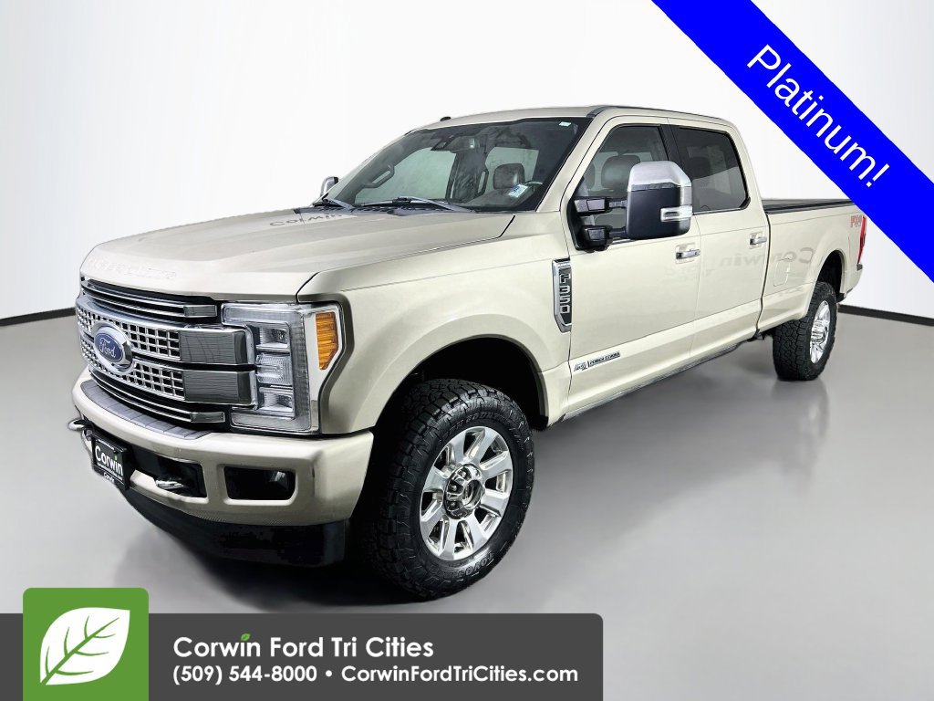 Used 2017 Ford F350 Platinum w/ Platinum Ultimate Package AWD/4WD image 4