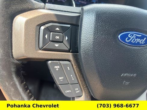 Used 2019 Ford Expedition XLT w/ Equipment Group 202A AWD/4WD image 11