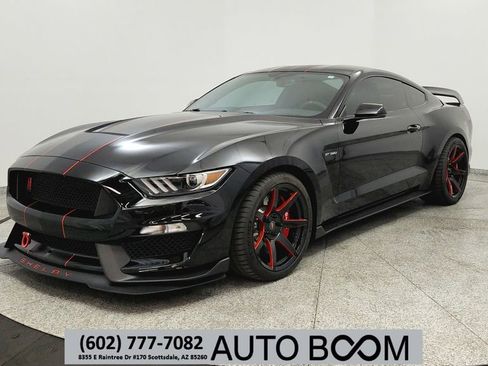 Used 2017 Ford Mustang Shelby GT350R w/ GT350R Equipment Group 920A RWD image 1