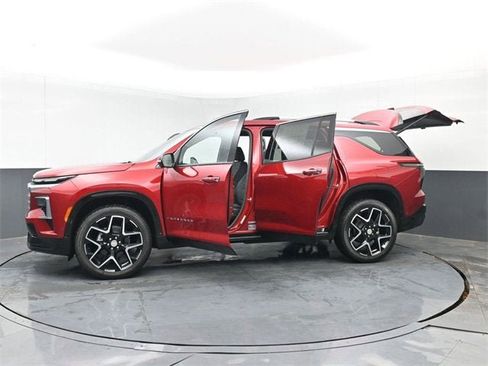 New 2026 Chevrolet Traverse High Country w/ LPO, Floor Liner Package image 54