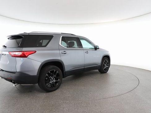 Used 2018 Chevrolet Traverse LT image 18