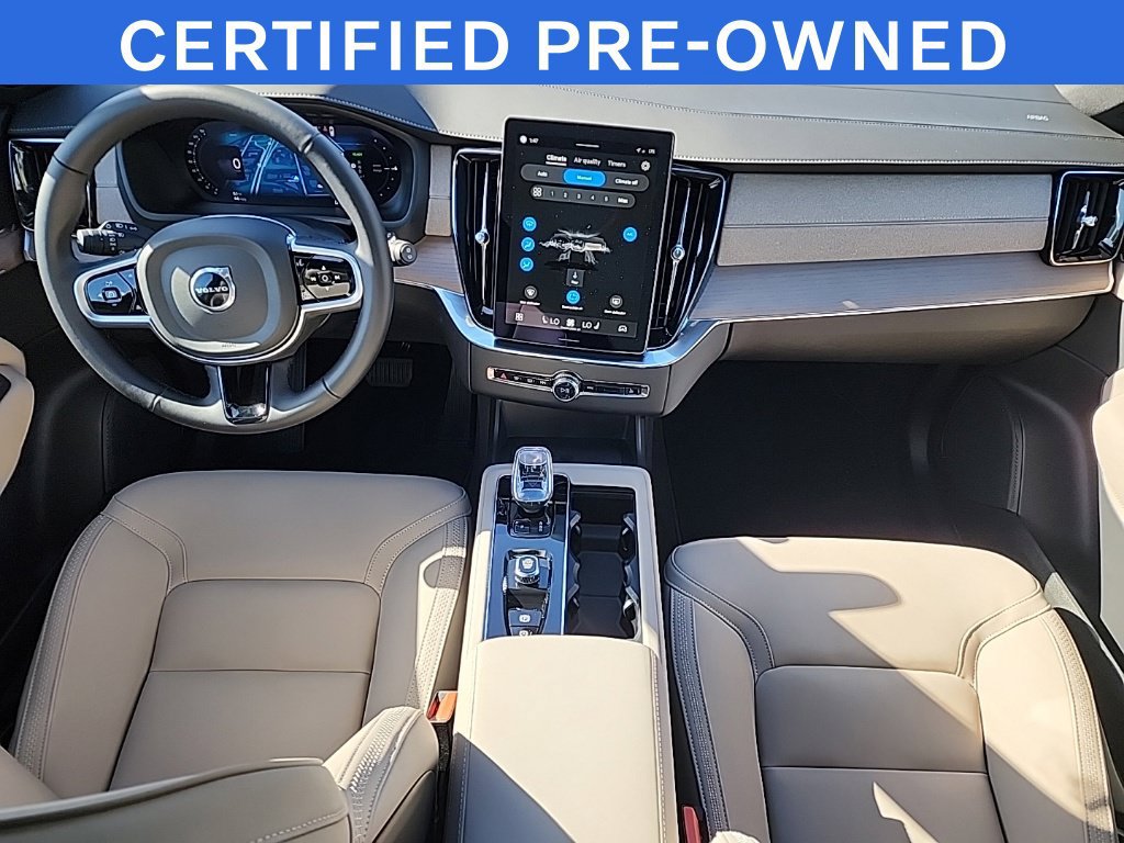 Used 2025 Volvo XC90 T8 Core AWD/4WD image 22