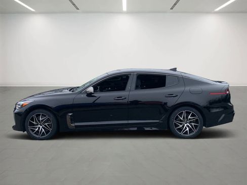 Used 2023 Kia Stinger GT-Line image 3