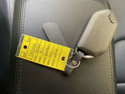 Used 2026 Kia Sportage EX FWD image 46