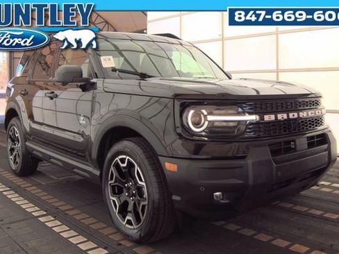 Used 2025 Ford Bronco Sport Outer Banks w/ Outer Banks Tech Package+ AWD/4WD image 3