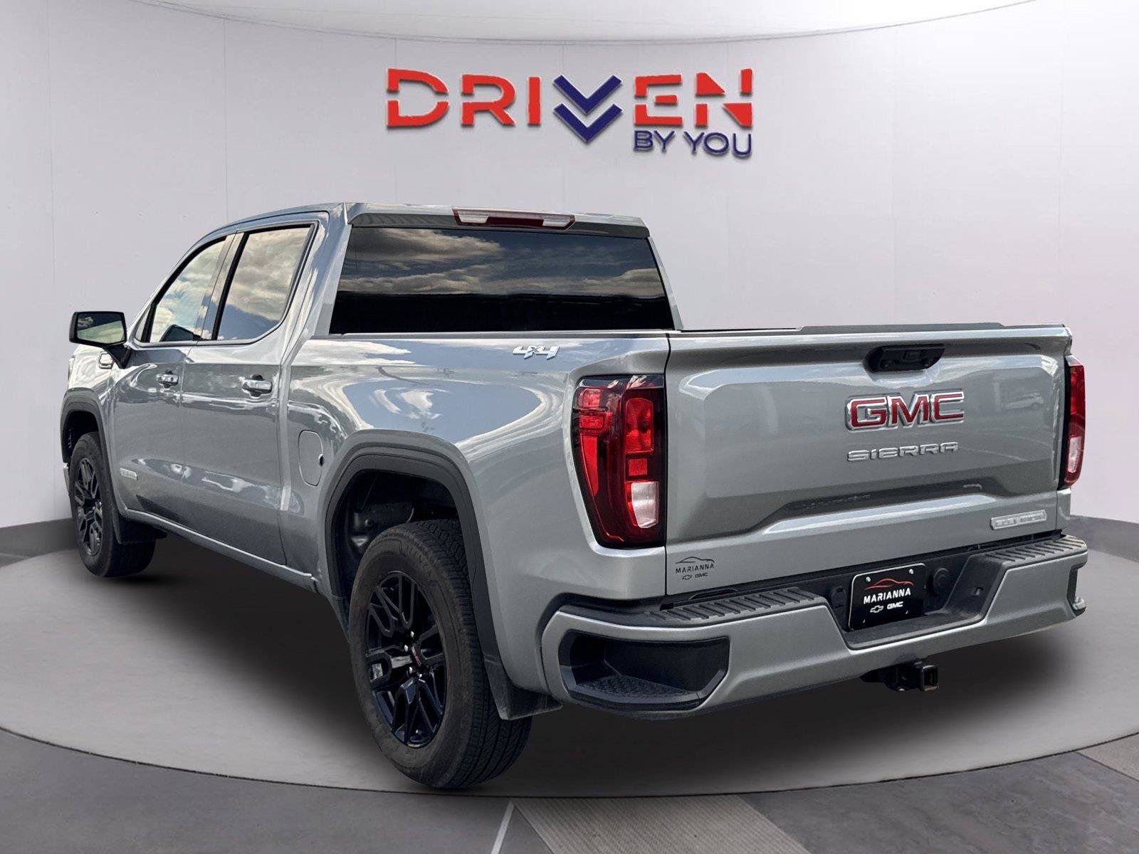 Used 2026 GMC Sierra 1500 Elevation AWD/4WD image 6