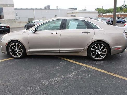 Used 2019 Lincoln MKZ Reserve w/ Reserve Plus Package AWD/4WD image 7