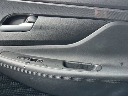 Used 2021 Hyundai Santa Fe SEL image 19