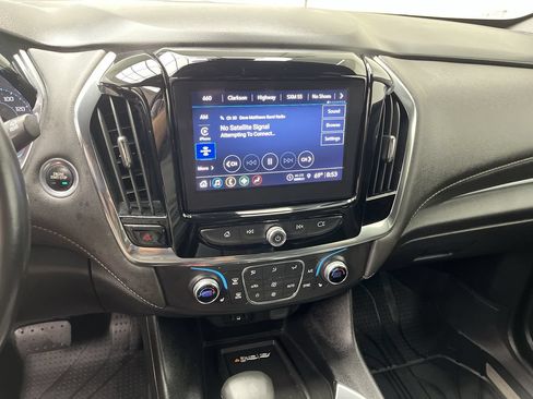 Certified 2023 Chevrolet Traverse LT w/ LPO, Floor Liner Package AWD/4WD image 18