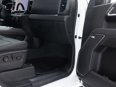 Used 2022 Chevrolet Silverado 1500 LTZ w/ LTZ Premium Texas Edition image 34