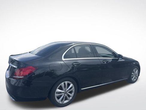 Used 2019 Mercedes-Benz C 300 Sedan image 4