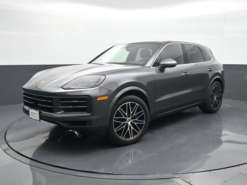 Certified 2024 Porsche Cayenne AWD/4WD image 1