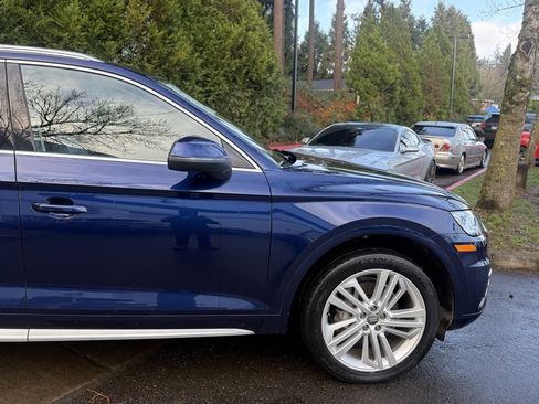 Used 2018 Audi Q5 2.0T Premium Plus w/ Premium Plus Package image 14