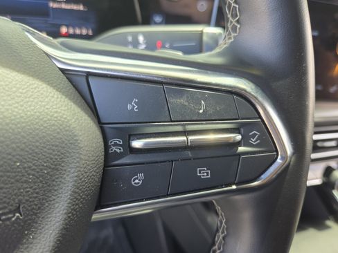 Certified 2024 Chevrolet Traverse LT AWD/4WD image 23