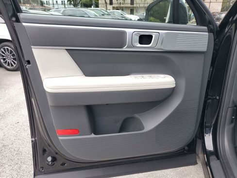 Used 2025 Hyundai Santa Fe SEL image 18