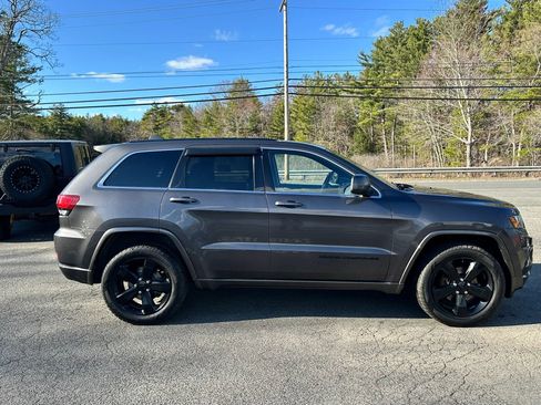 Used 2015 Jeep Grand Cherokee Altitude image 7