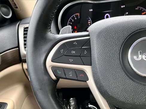 Used 2017 Jeep Grand Cherokee Laredo w/ Quick Order Package 23E image 10