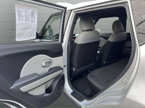 Used 2014 Kia Soul + w/ UVO w/Eservices Package FWD image 13