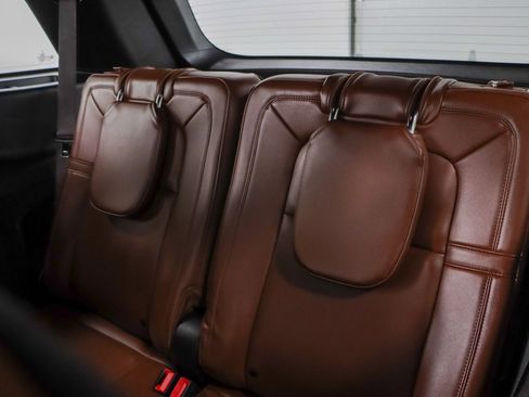 Used 2023 Lincoln Aviator Reserve w/ Jet Package RWD image 28