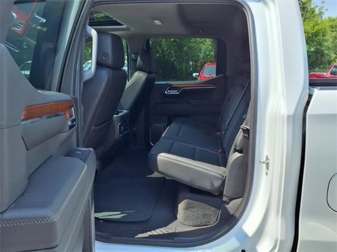 Used 2022 GMC Sierra 1500 Denali image 11