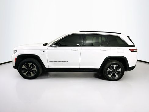 Used 2024 Jeep Grand Cherokee Limited 4xe AWD/4WD image 4