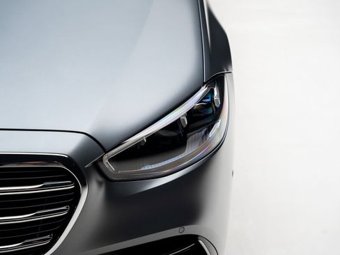 Used 2023 Mercedes-Benz S 580 4MATIC Sedan image 11