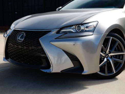 Used 2018 Lexus GS 350 F Sport RWD image 35