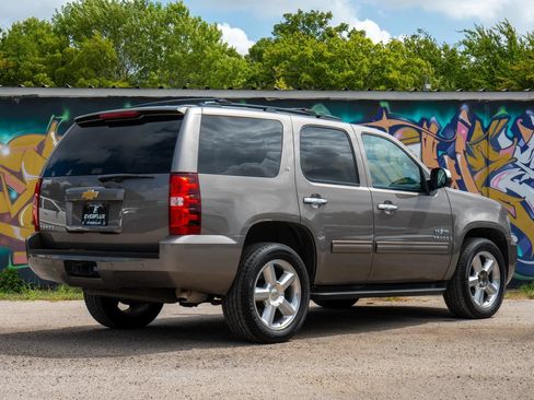 Used 2013 Chevrolet Tahoe LT w/ Texas Edition RWD image 8