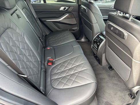 New 2026 BMW X5 xDrive40i w/ M Sport Package image 18