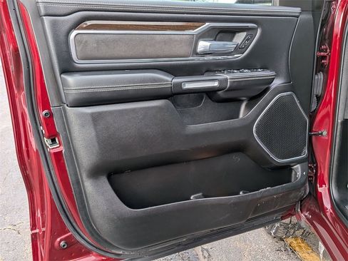 Used 2022 RAM 1500 Laramie w/ Trailer Tow Group image 8