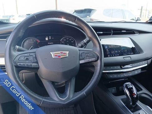 Used 2023 Cadillac XT4 Premium Luxury w/ Enhanced Visibility Package FWD image 17