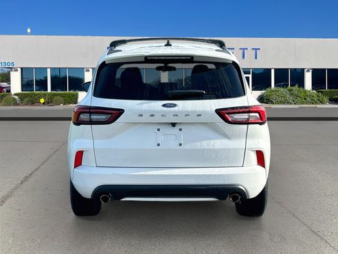 Certified 2023 Ford Escape ST-Line w/ Cold Weather Package FWD image 6